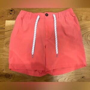 💙 Chubbies 6 inch Coral Shorts 💙